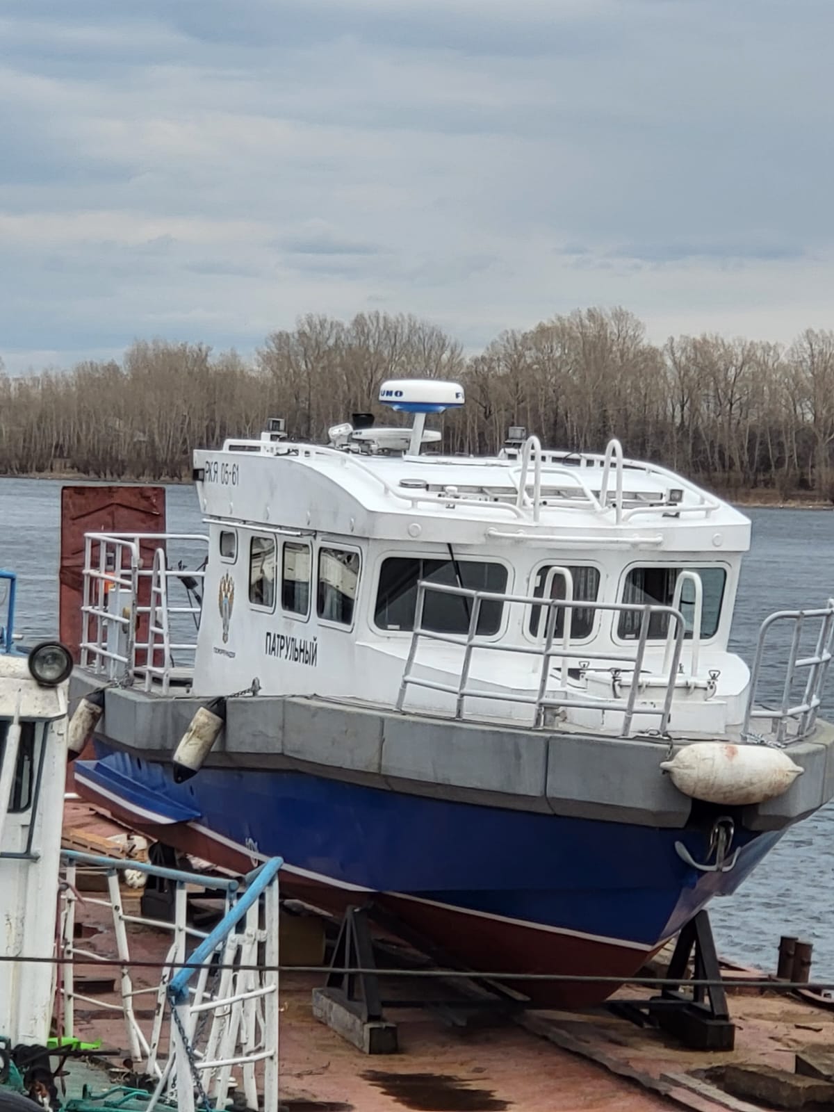 Сотрудниками Красноярского ТО ГМРН осуществлён спуск патрульного суда «Патрульный»